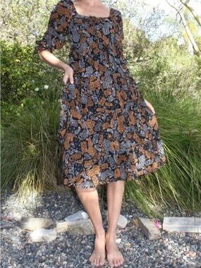 Faithfull the Brand Darsha Midi Dress in Ankara Paisley Print